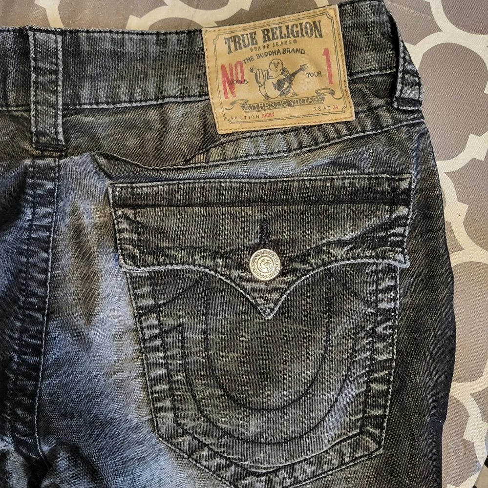 True Religion Men’s Straight Jeans - Distressed Gray Wash